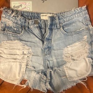 PERFECT HIGHWAISTED JEAN SHORTS